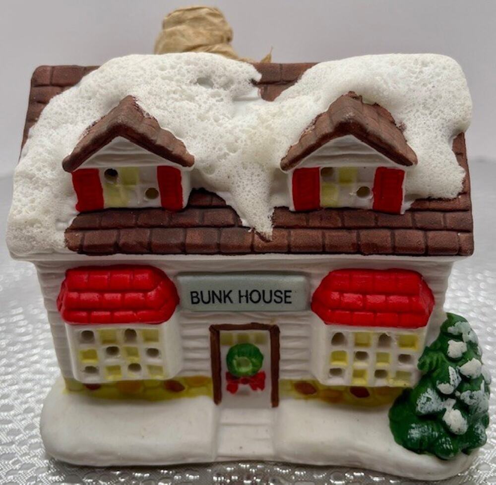 Santa's Village Bunk House Hand Crafted and Hand Painted- 1994